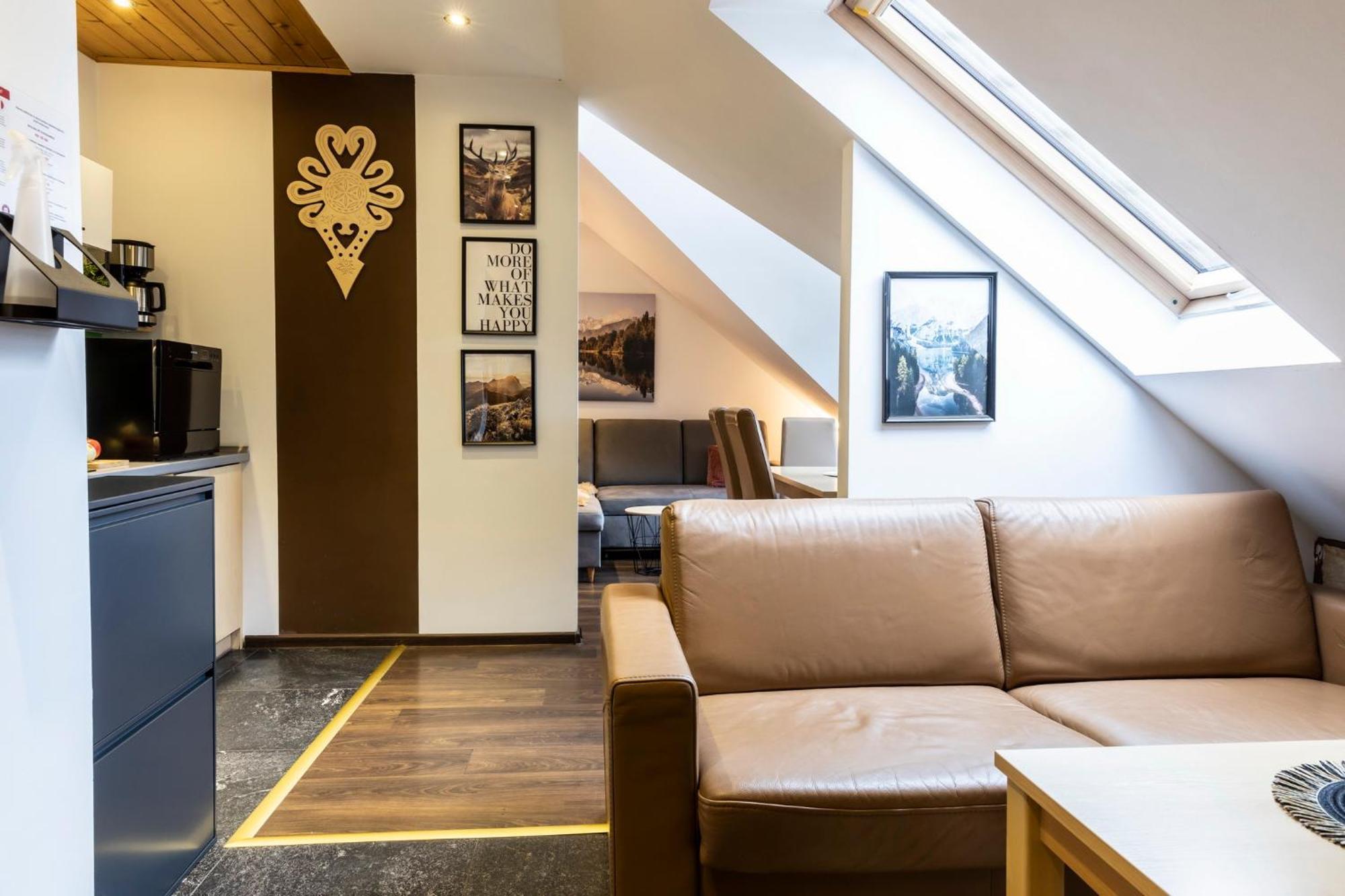 Udanypobyt Apartamenty Przy Dolinach C I D Koscielisko Exterior photo